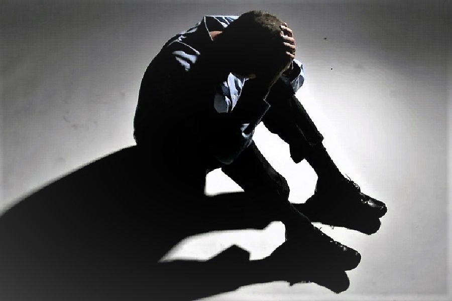 আপনি কি ডিপ্রেশনে ভুগছেন? বুঝার উপায় কি?